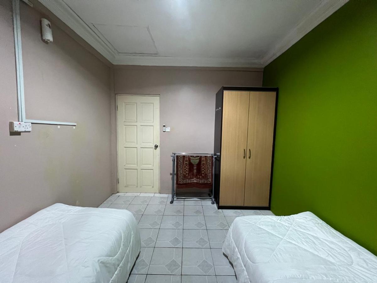 Hanif Homestay Kuching Dış mekan fotoğraf