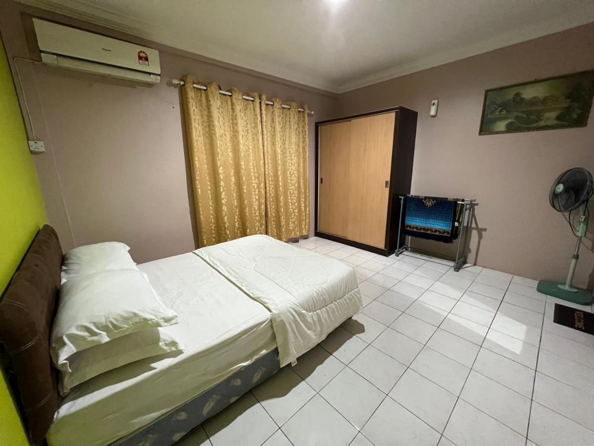 Hanif Homestay Kuching Dış mekan fotoğraf