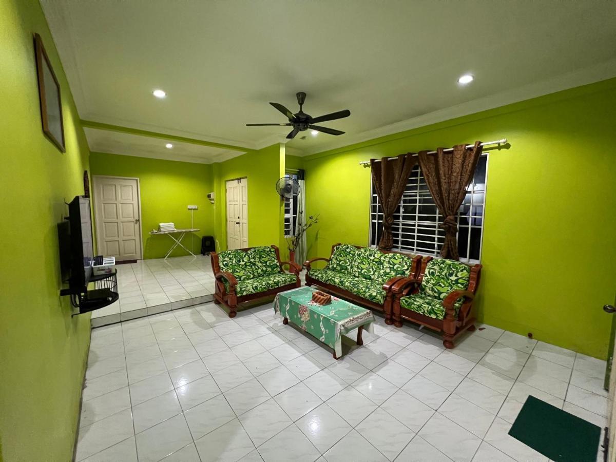 Hanif Homestay Kuching Dış mekan fotoğraf