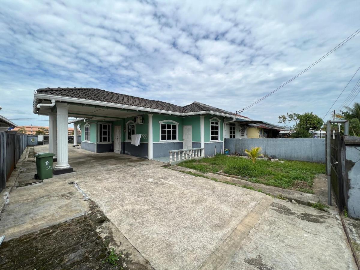 Hanif Homestay Kuching Dış mekan fotoğraf