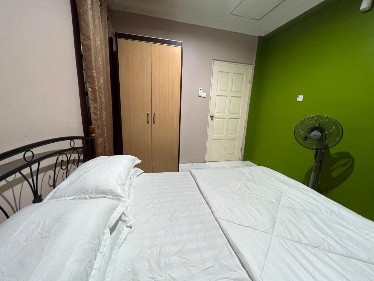 Hanif Homestay Kuching Dış mekan fotoğraf