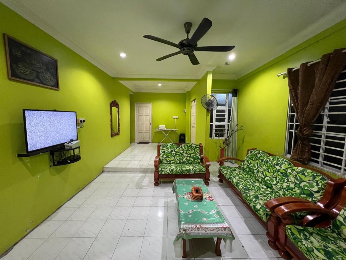 Hanif Homestay Kuching Dış mekan fotoğraf